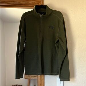 The North Face Men's Green Sweater